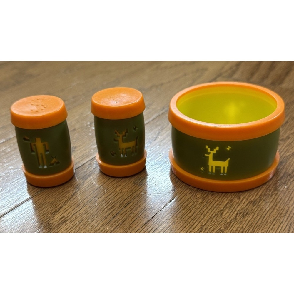 Vintage St. Labre Indian School Plastic Orange & Green Salt Pepper Shakers & Cup
